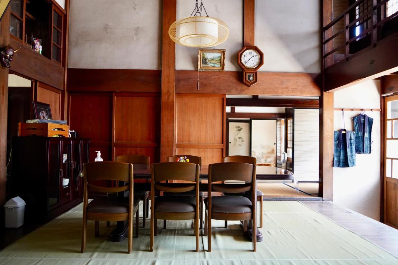 佐渡島に残る築130年の伝統的な古民家｜東夢 Villa Sado Exterior photo
