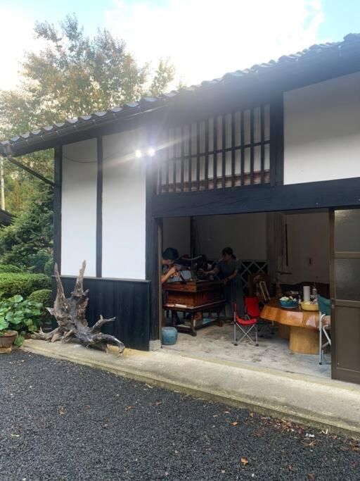 佐渡島に残る築130年の伝統的な古民家｜東夢 Villa Sado Exterior photo