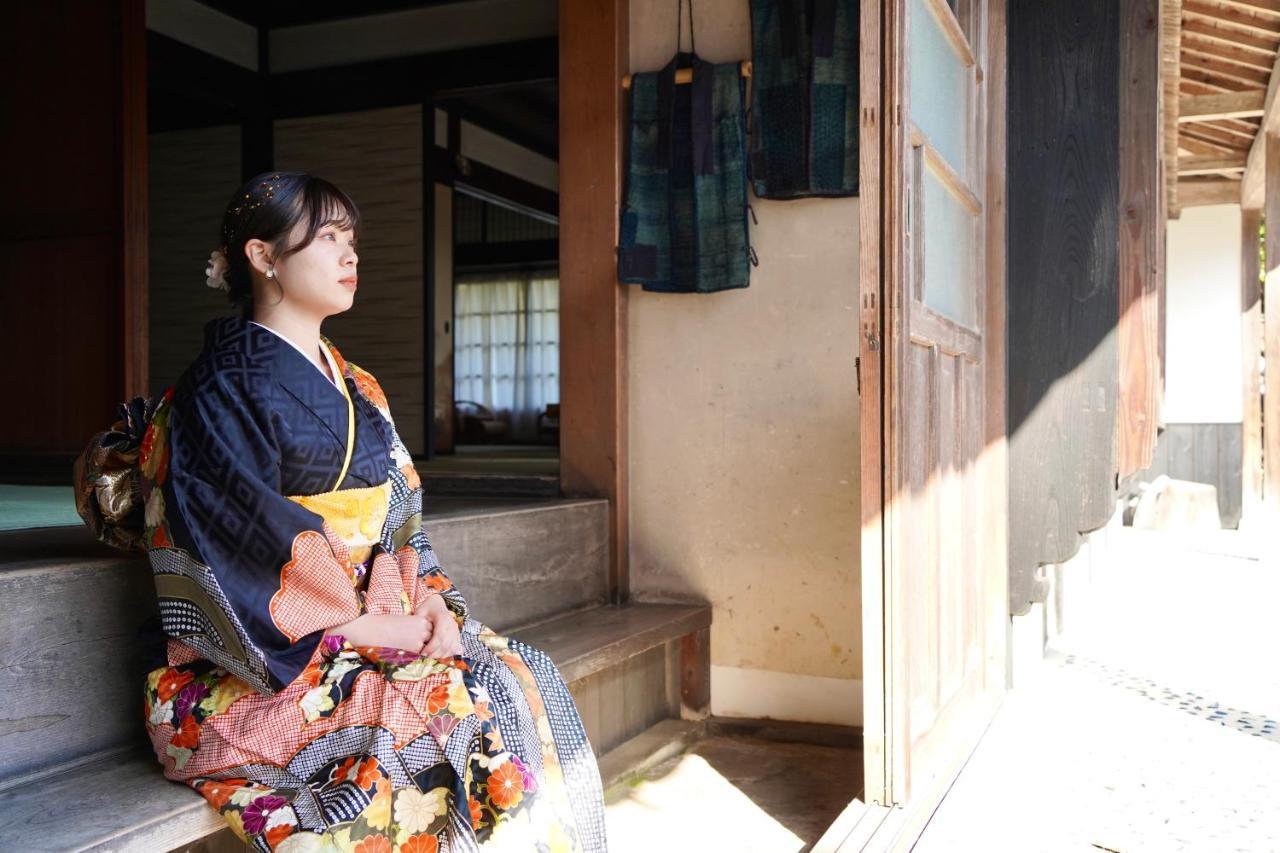 佐渡島に残る築130年の伝統的な古民家｜東夢 Villa Sado Exterior photo