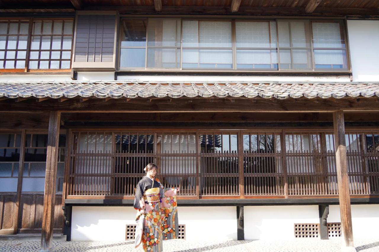 佐渡島に残る築130年の伝統的な古民家｜東夢 Villa Sado Exterior photo